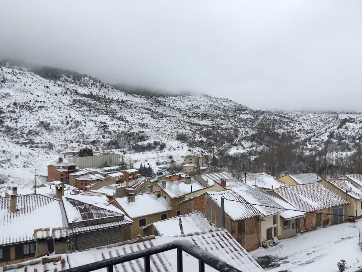 Apartamento San Mateo Camarena de la Sierra Exteriör bild